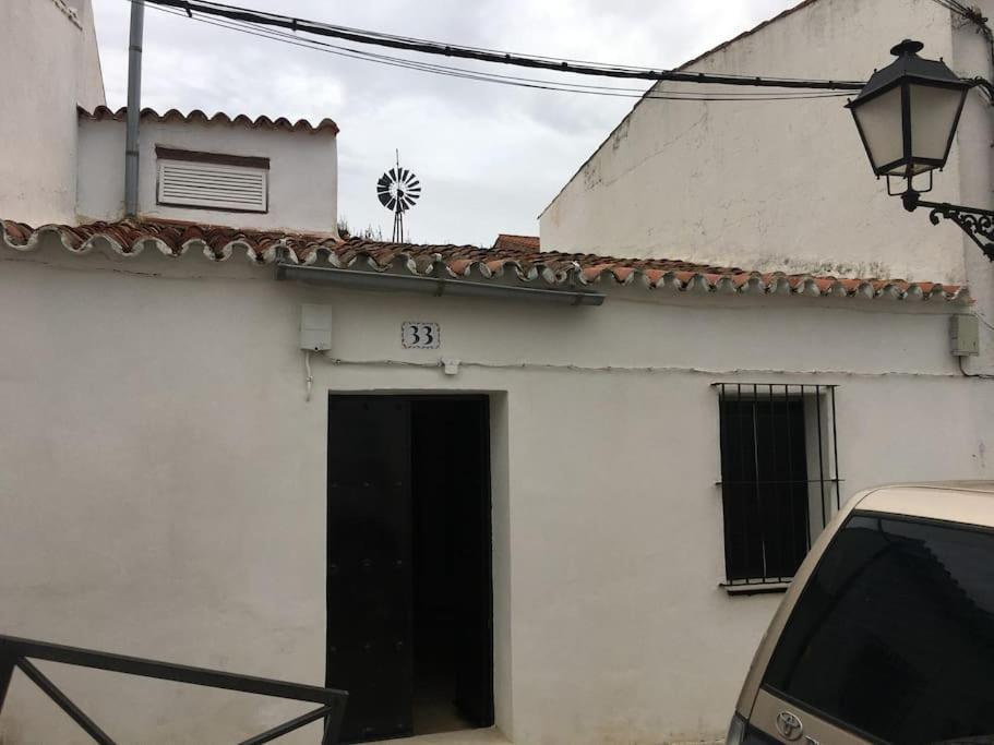 Agradable Casa Rural Con Suelos De Madera Santa Olalla del Cala Exterior foto